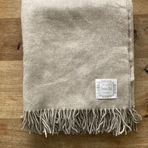 Cristina Chiti Throw Cashmere 100% Tan  Fringe Edge Made in Italy